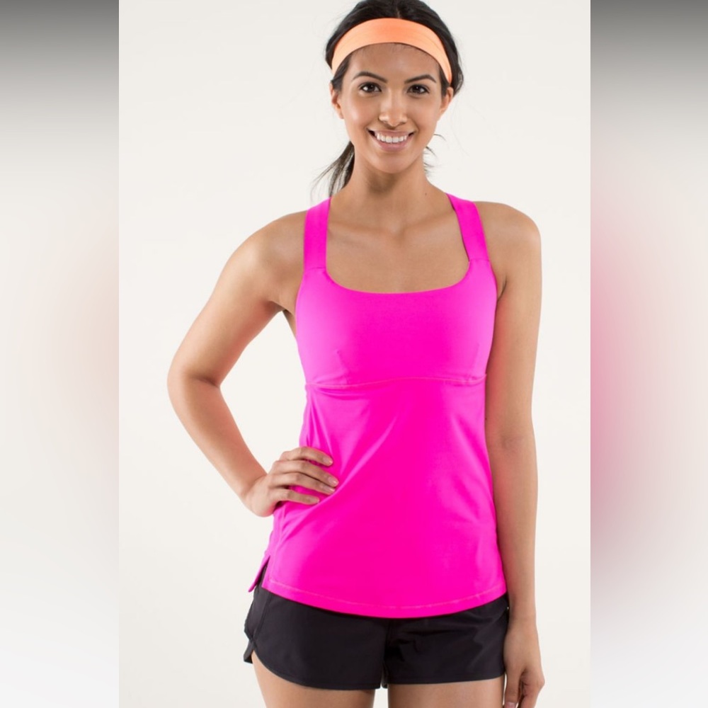 Lululemon track and train tank